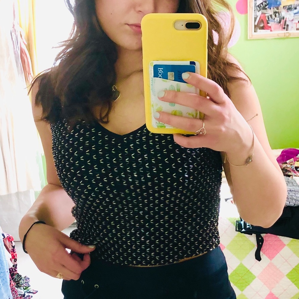 Cache size small black cropped top